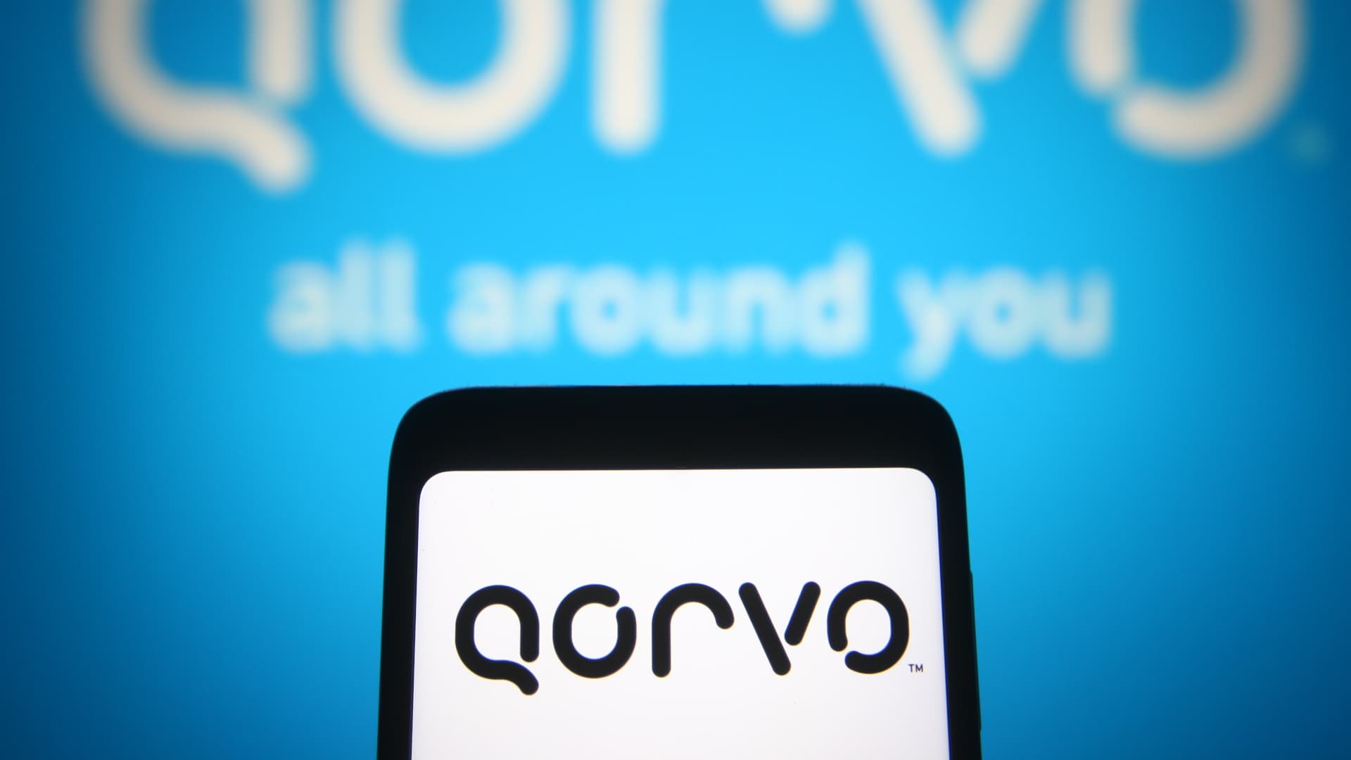 qorvo-stock-volatility-smartphone-components