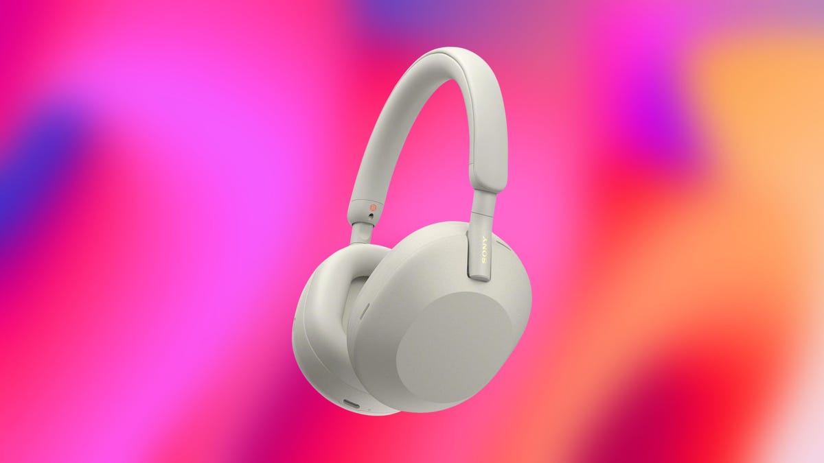 cyber-monday-sony-headphones-deal