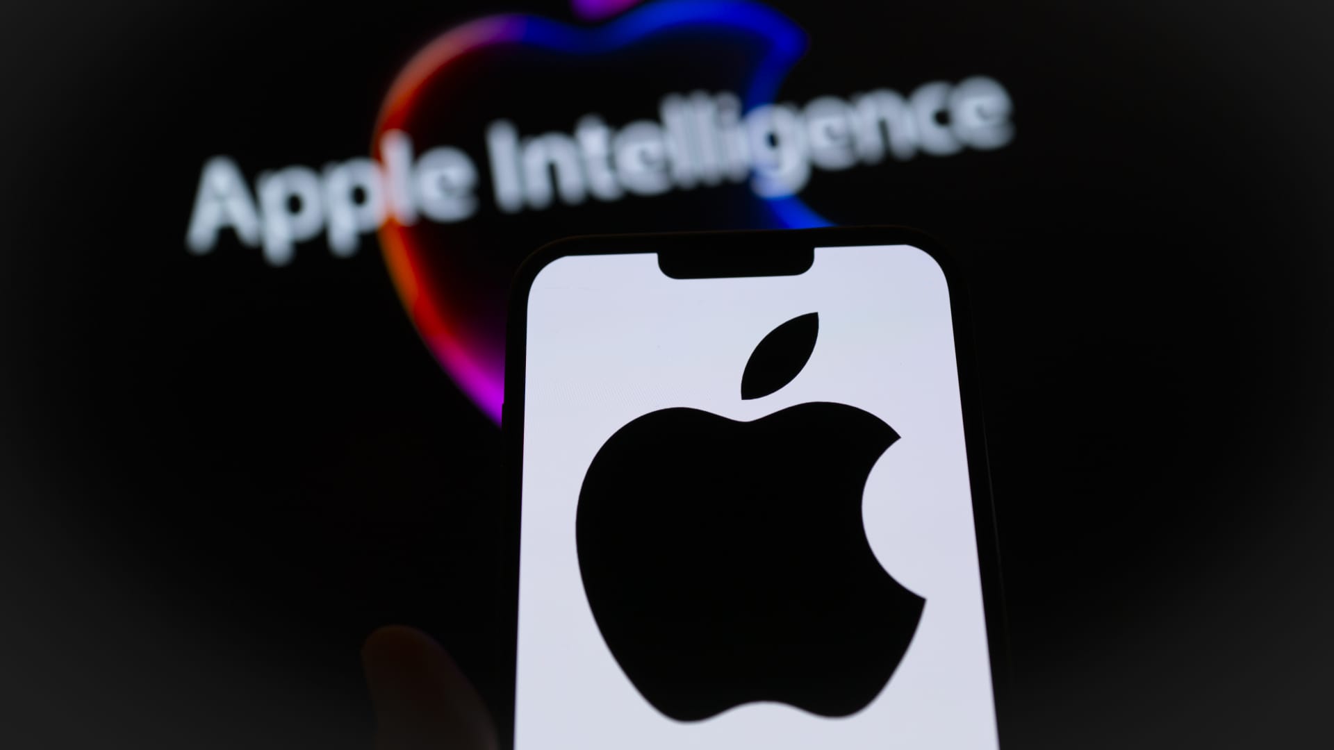 apple-ai-news-alerts-misinformation