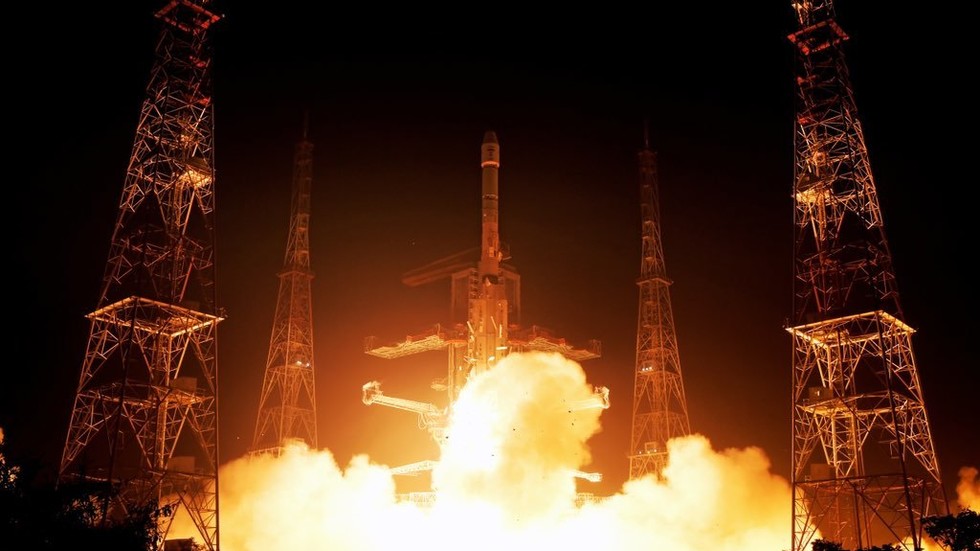 india-space-exploration-100-probes