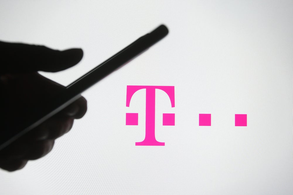 t-mobile-spacex-california-wildfire-relief