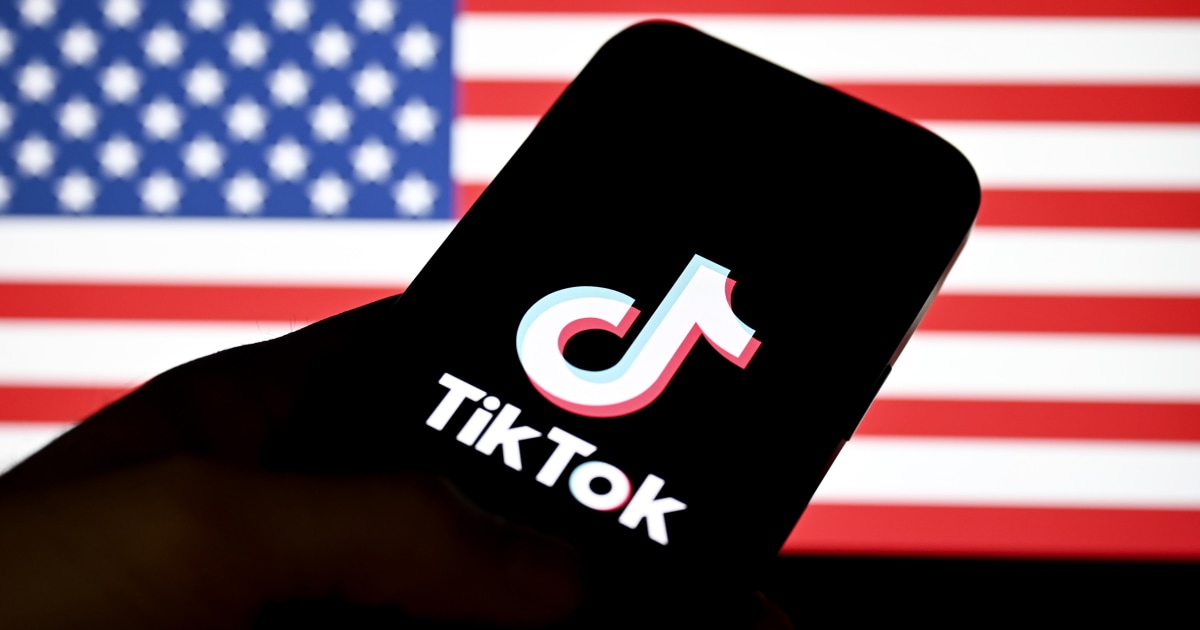 tiktok-resumes-service-us-users