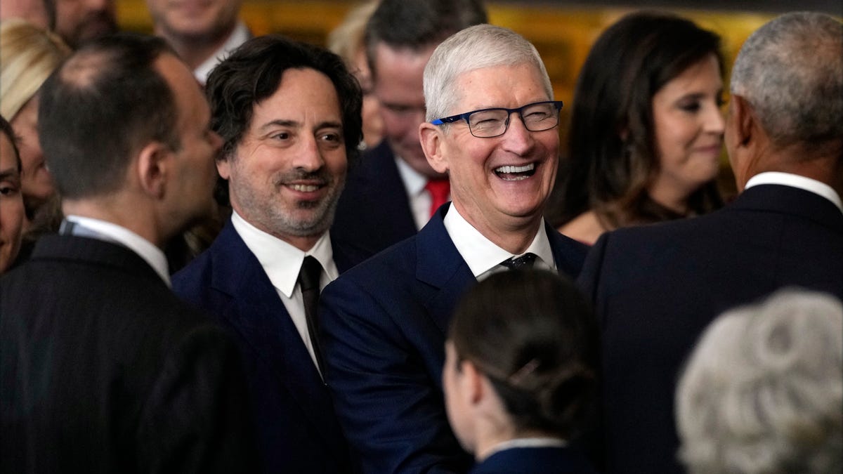 apple-investment-ai-revolution