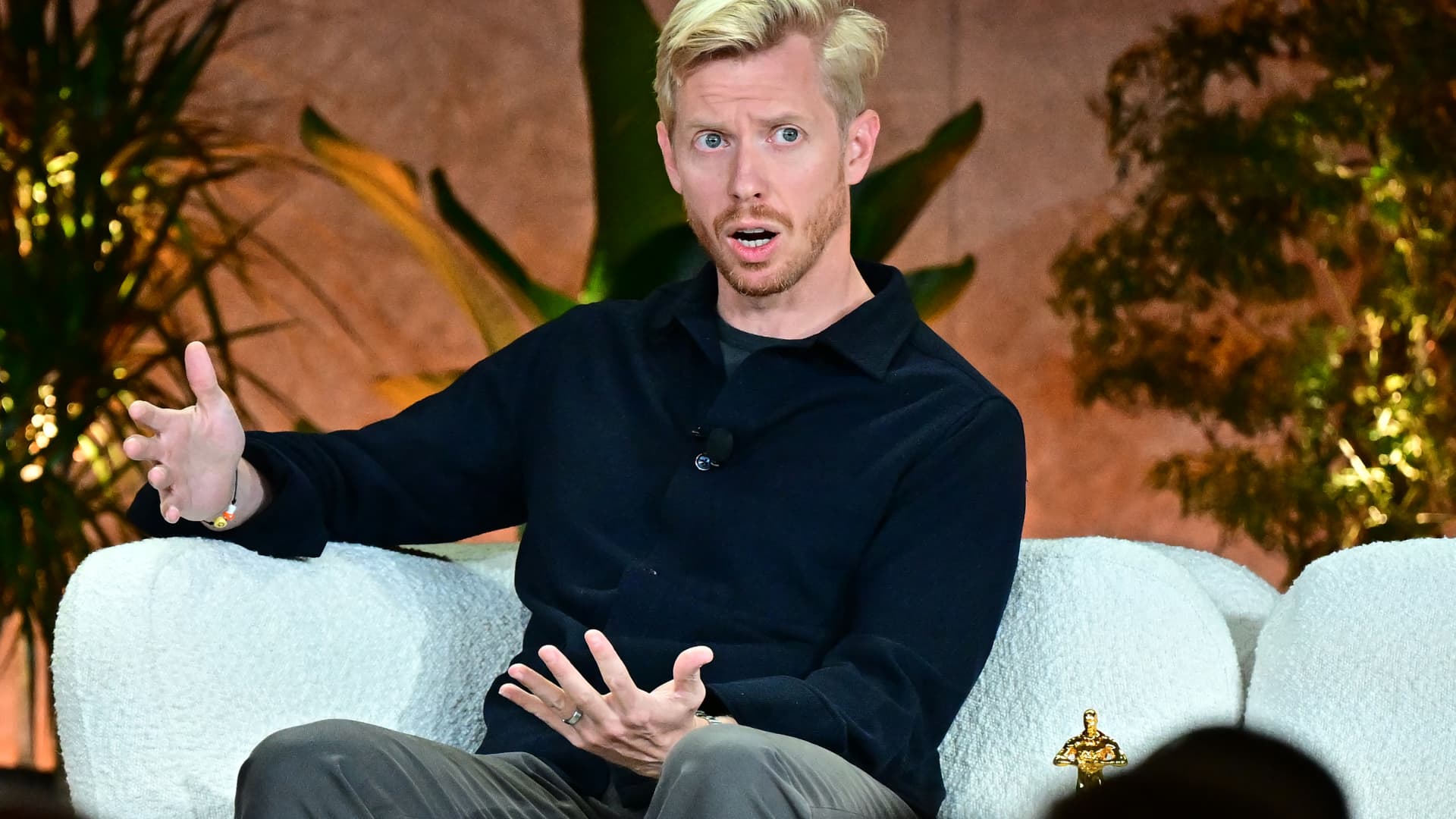 reddit-shares-decline