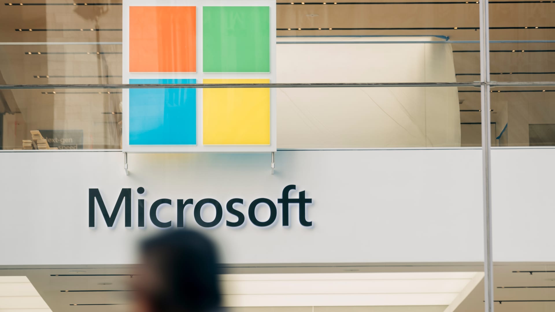 microsoft-outage-email-access