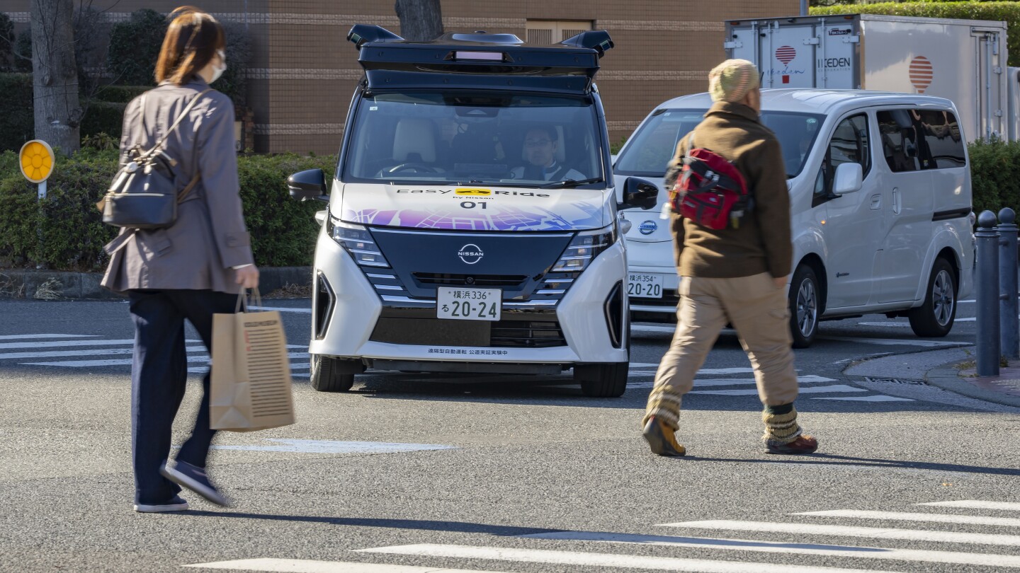 nissan-driverless-vehicles-urban