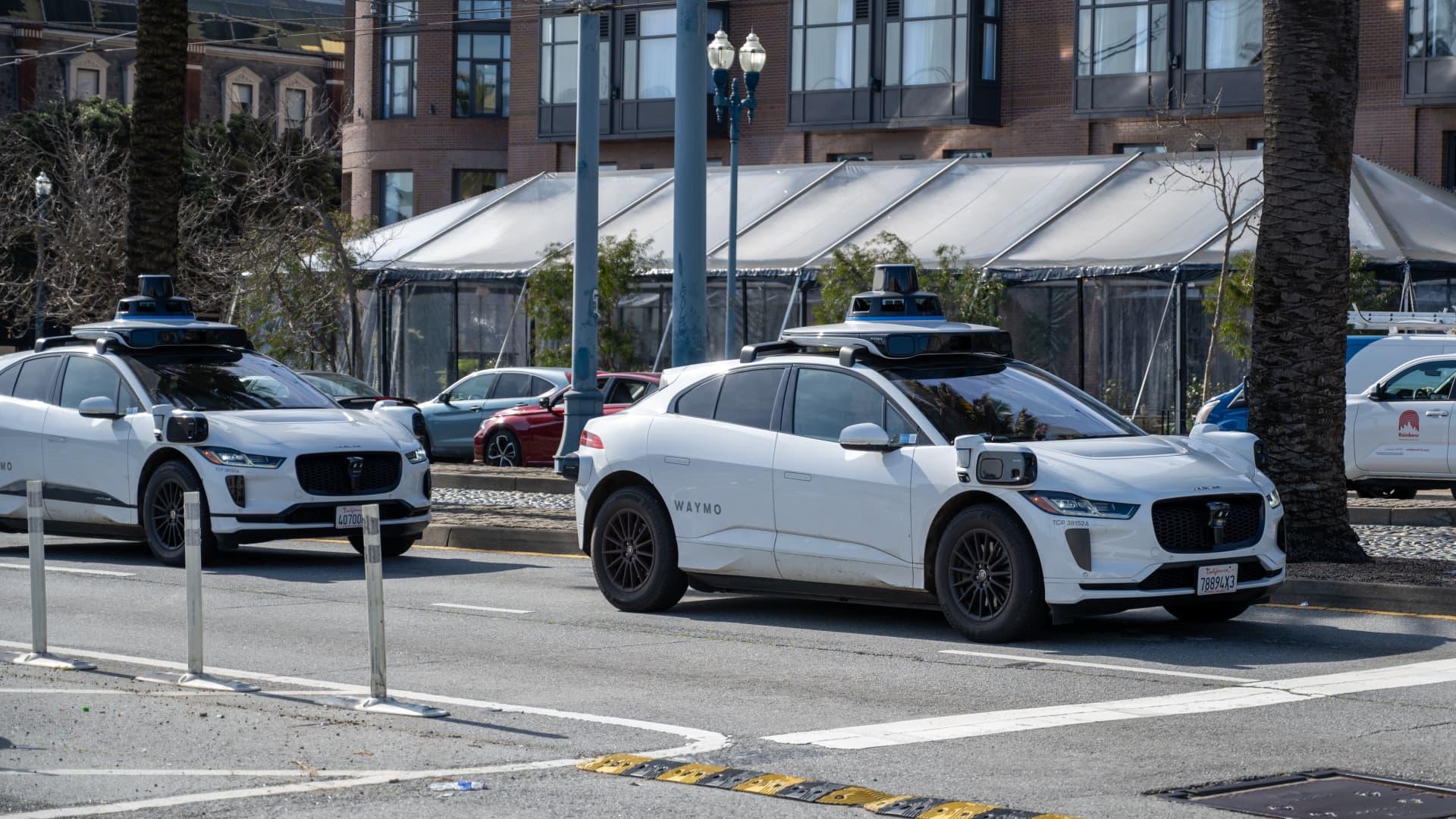 waymo-robotaxi-silicon-valley